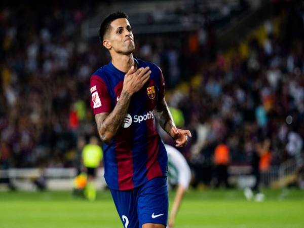 Thể thao 28/11: Barca có nên mua đứt Cancelo?